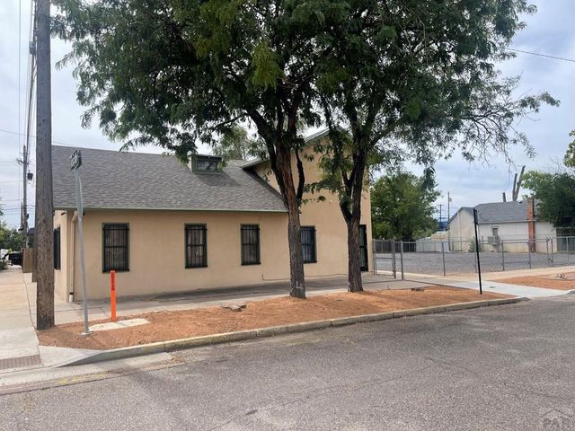 825 N Greenwood St, Pueblo, CO 81003