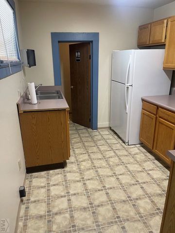 825 N Greenwood St, Pueblo, CO 81003