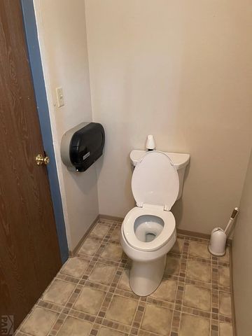 825 N Greenwood St, Pueblo, CO 81003