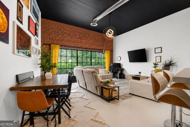 881 Memorial Drive SE 116, Atlanta, GA 30316