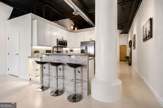 881 Memorial Drive SE 116, Atlanta, GA 30316