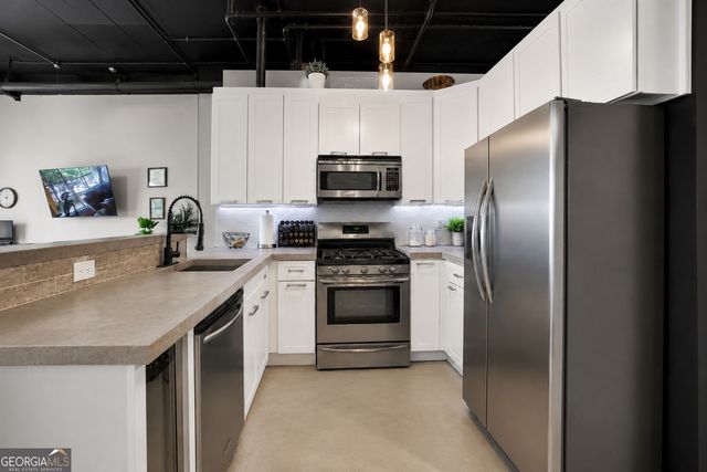 881 Memorial Drive SE 116, Atlanta, GA 30316