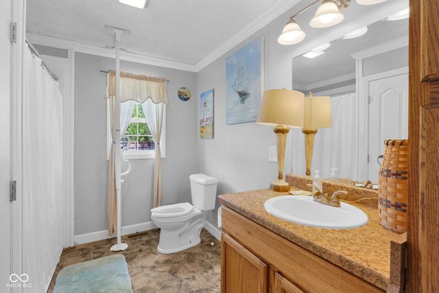 151 Trinton Circle, Bedford, IN 47421