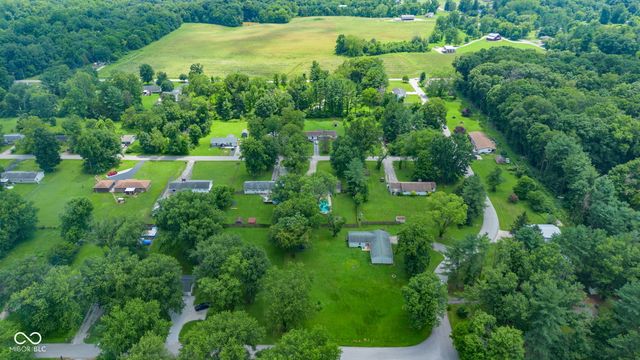 151 Trinton Circle, Bedford, IN 47421