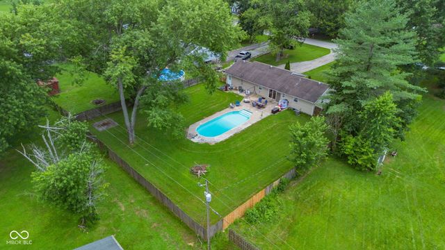 151 Trinton Circle, Bedford, IN 47421