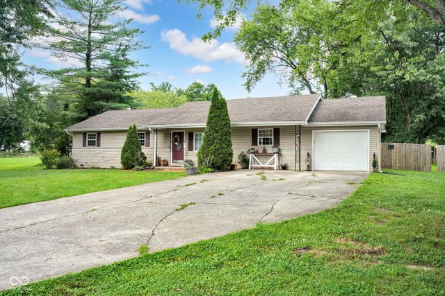 151 Trinton Circle, Bedford, IN 47421