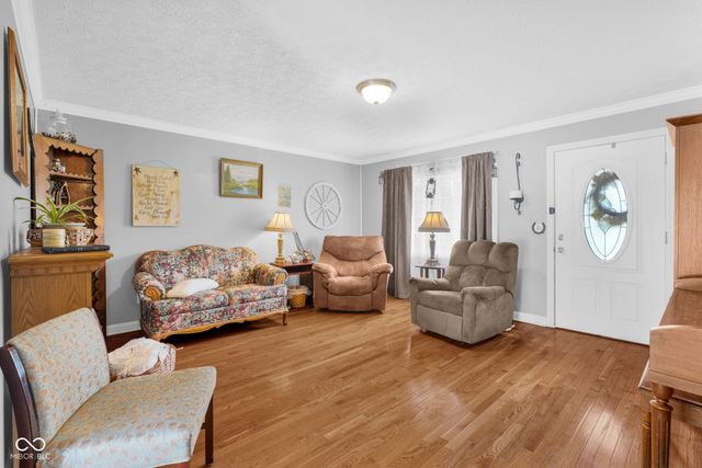 151 Trinton Circle, Bedford, IN 47421