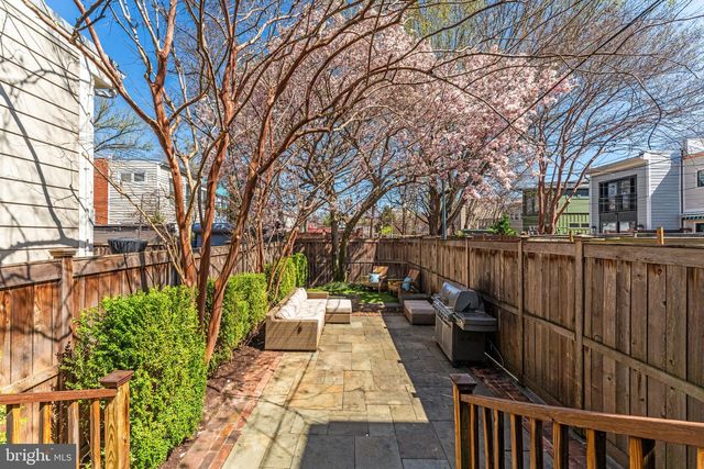 234 12TH ST SE, Washington, DC 20003