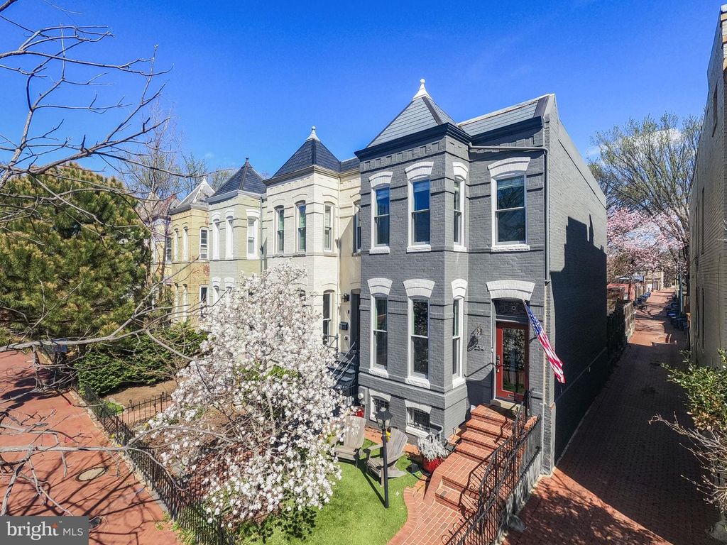 234 12TH ST SE, Washington, DC 20003