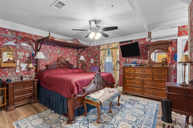 2641 N Us-69, Doucette, TX 75942