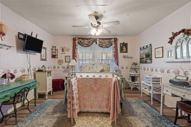 2641 N Us-69, Doucette, TX 75942