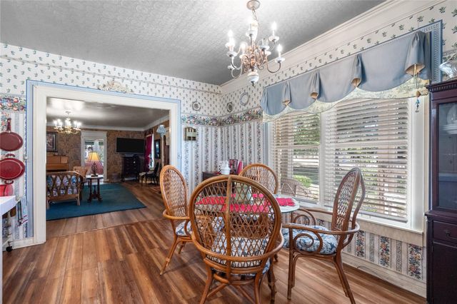 2641 N Us-69, Doucette, TX 75942