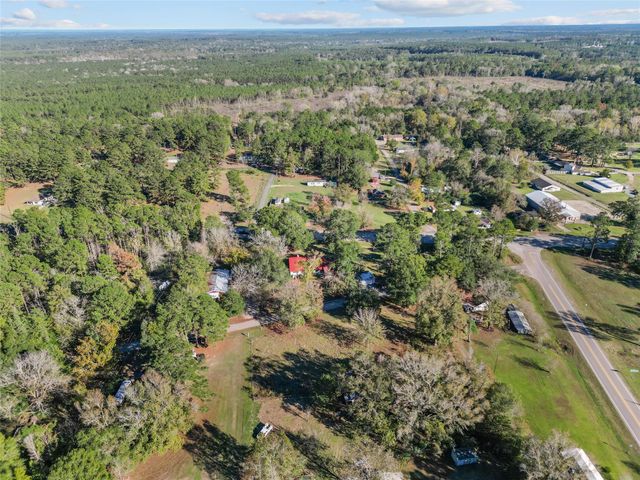 2641 N Us-69, Doucette, TX 75942