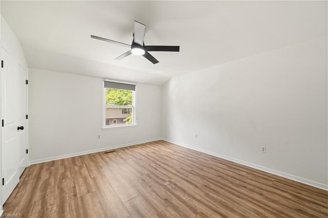 101 Royal Forest Court, Winston-salem, NC 27104