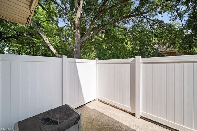 101 Royal Forest Court, Winston-salem, NC 27104