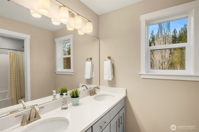 4938 233RD Avenue SE, Issaquah, WA 98029