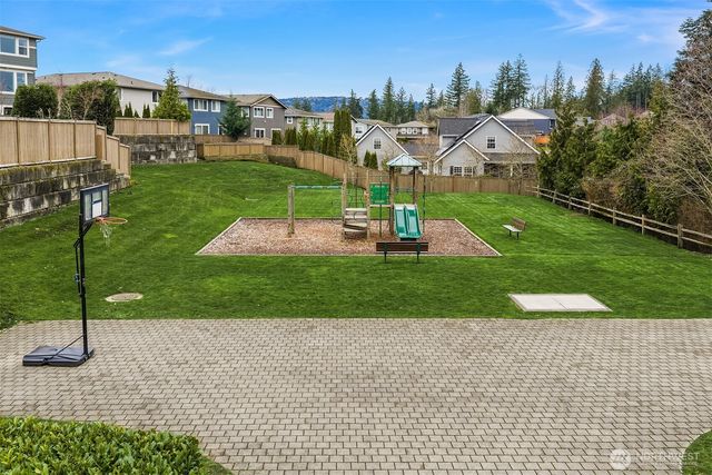 4938 233RD Avenue SE, Issaquah, WA 98029