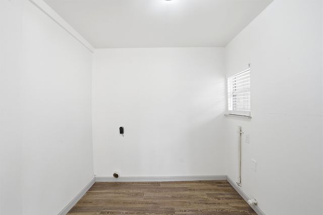 143 County Road 1704, Clifton, TX 76634