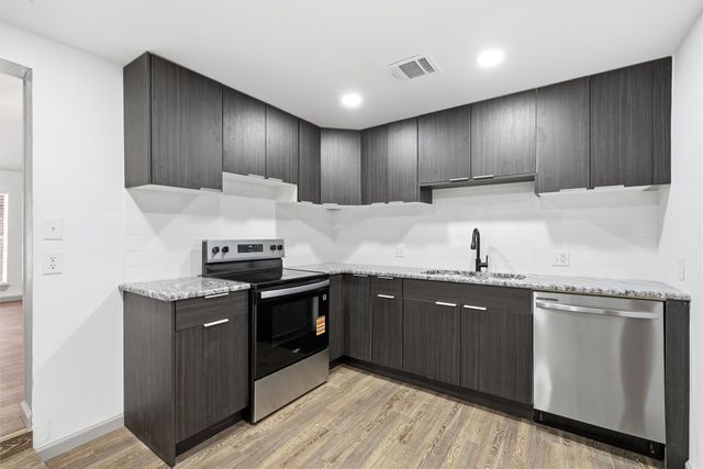 143 County Road 1704, Clifton, TX 76634