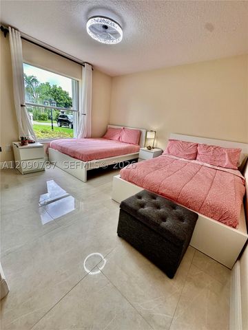 28565 SW 158th Ct 1, Homestead, FL 33033