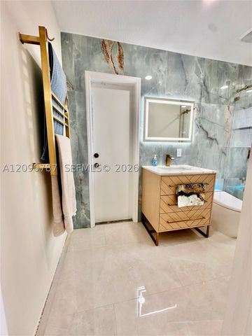 28565 SW 158th Ct 1, Homestead, FL 33033