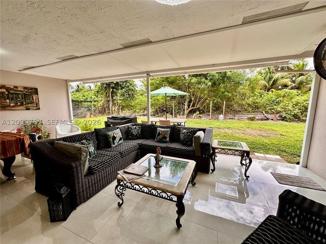 28565 SW 158th Ct 1, Homestead, FL 33033