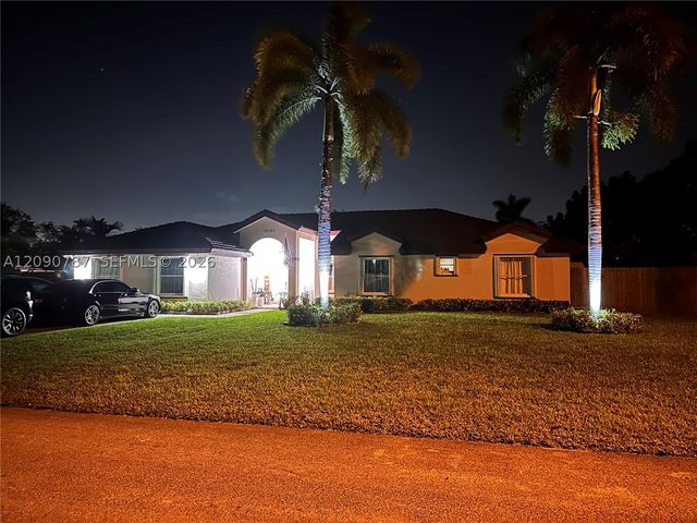 28565 SW 158th Ct 1, Homestead, FL 33033