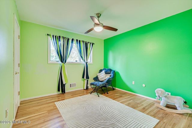 55 Kierst Street, Parlin, NJ 08859