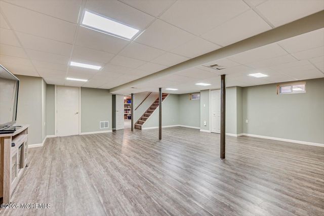 55 Kierst Street, Parlin, NJ 08859
