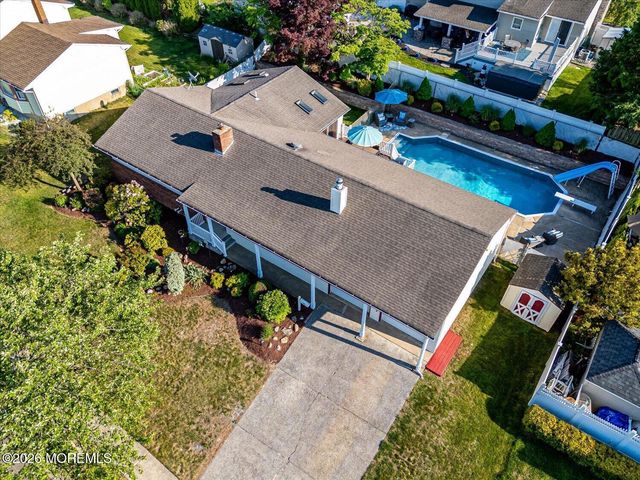55 Kierst Street, Parlin, NJ 08859