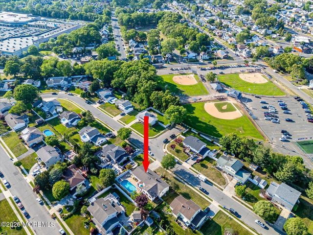 55 Kierst Street, Parlin, NJ 08859