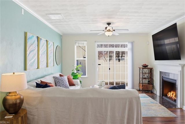 52 Rockingham DR, Hampton, VA 23669