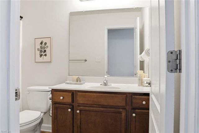 52 Rockingham DR, Hampton, VA 23669