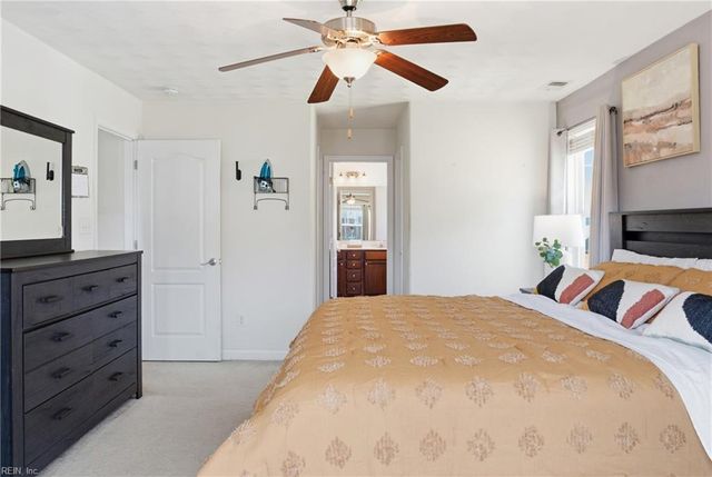 52 Rockingham DR, Hampton, VA 23669