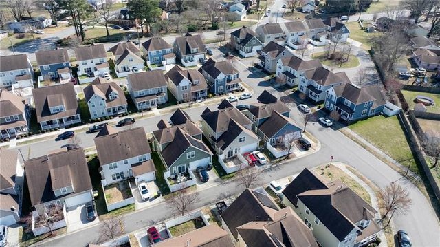 52 Rockingham DR, Hampton, VA 23669