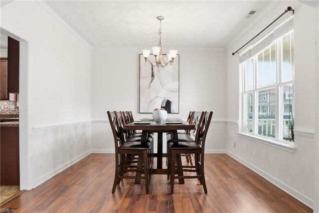 52 Rockingham DR, Hampton, VA 23669