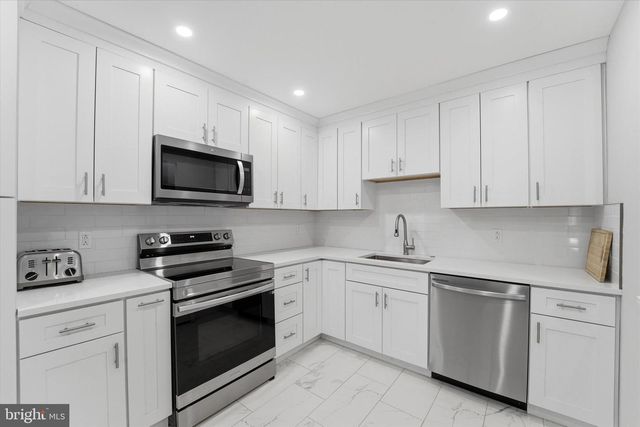 2147 FRANKLIN AVE, Morton, PA 19070