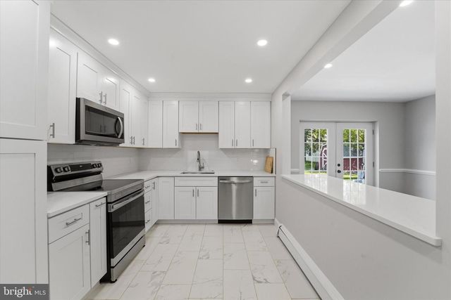 2147 FRANKLIN AVE, Morton, PA 19070