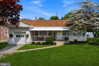 2147 FRANKLIN AVE, Morton, PA 19070