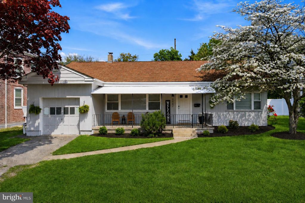 2147 FRANKLIN AVE, Morton, PA 19070