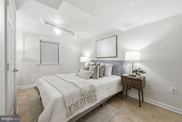 9115 BRADFORD RD, Silver Spring, MD 20901