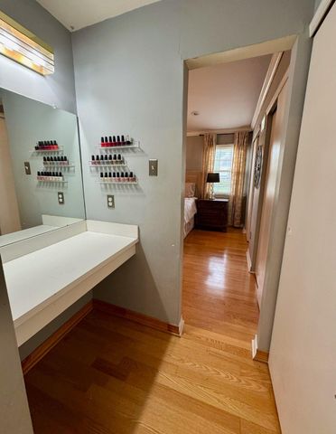 325 WAYNE CT, Holland, PA 18966
