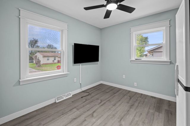 1141 6th Street, Milan, IL 61264