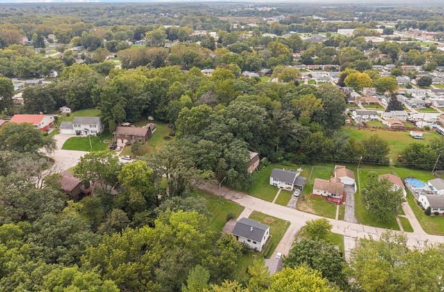 1141 6th Street, Milan, IL 61264