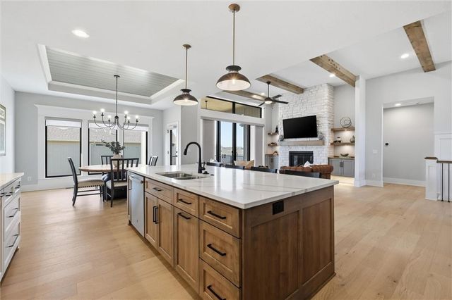 17556 Acton Street, Stilwell, KS 66085