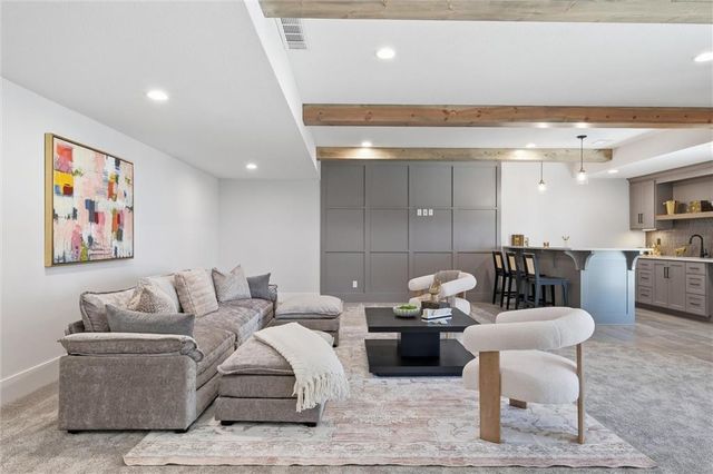 17556 Acton Street, Stilwell, KS 66085