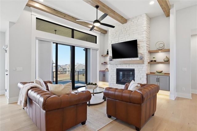 17556 Acton Street, Stilwell, KS 66085