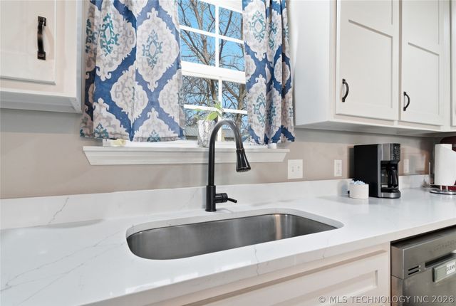 410 W Fox Street, Tahlequah, OK 74464