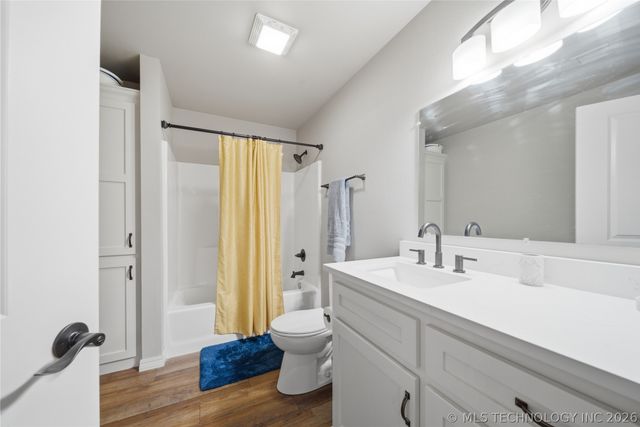 410 W Fox Street, Tahlequah, OK 74464