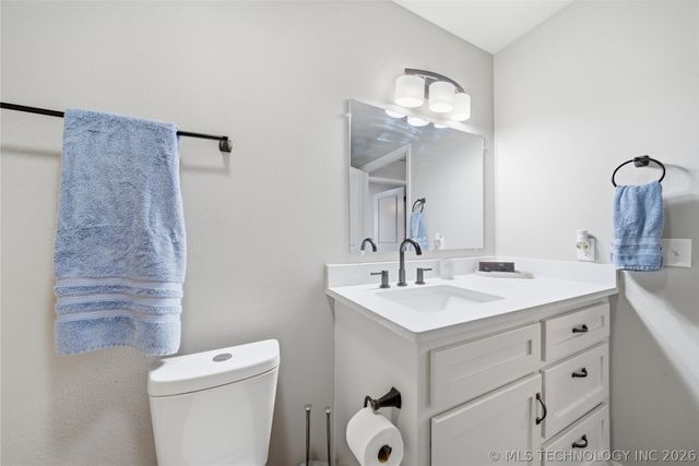 410 W Fox Street, Tahlequah, OK 74464